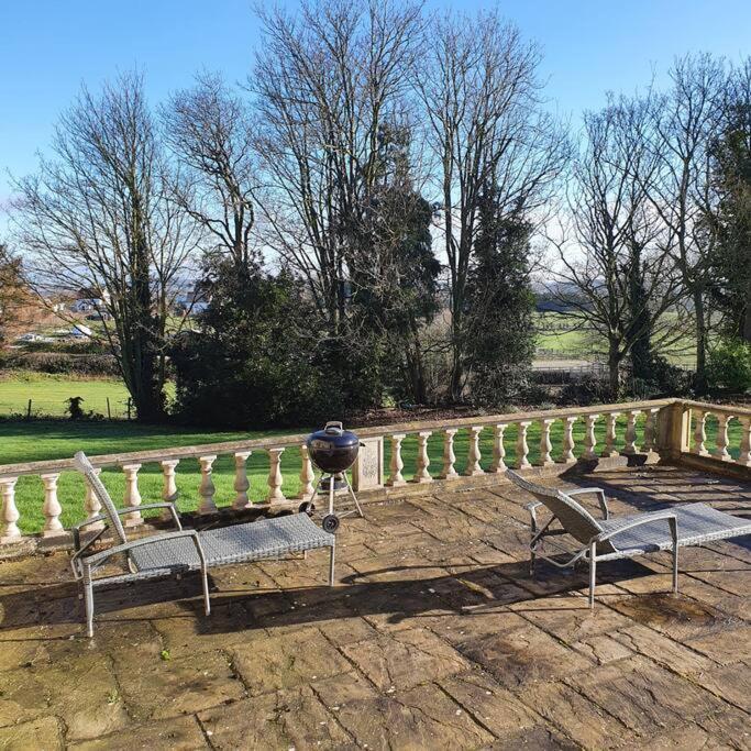 Villa Country Manor House With Indoor Pool And Hot Tub Rochester  Exterior foto